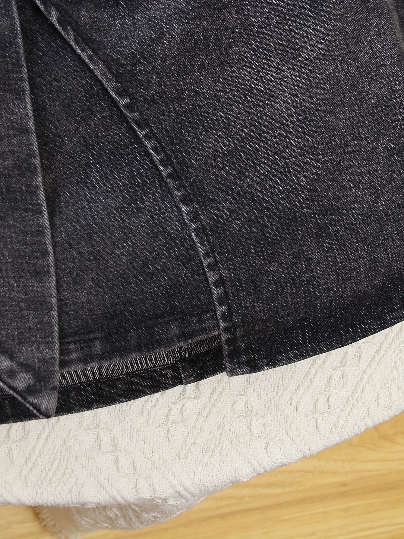 Sync. Coltrui met Denim Rok