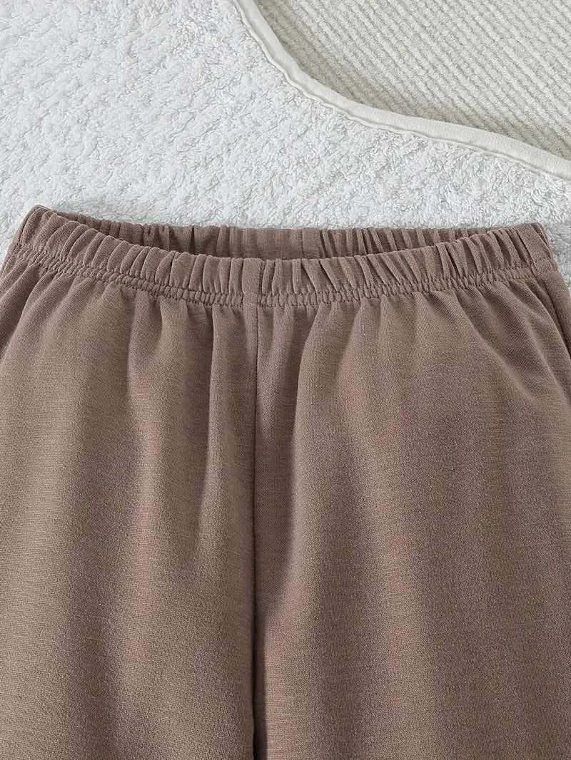 SYNC. Cozy Chic Set
